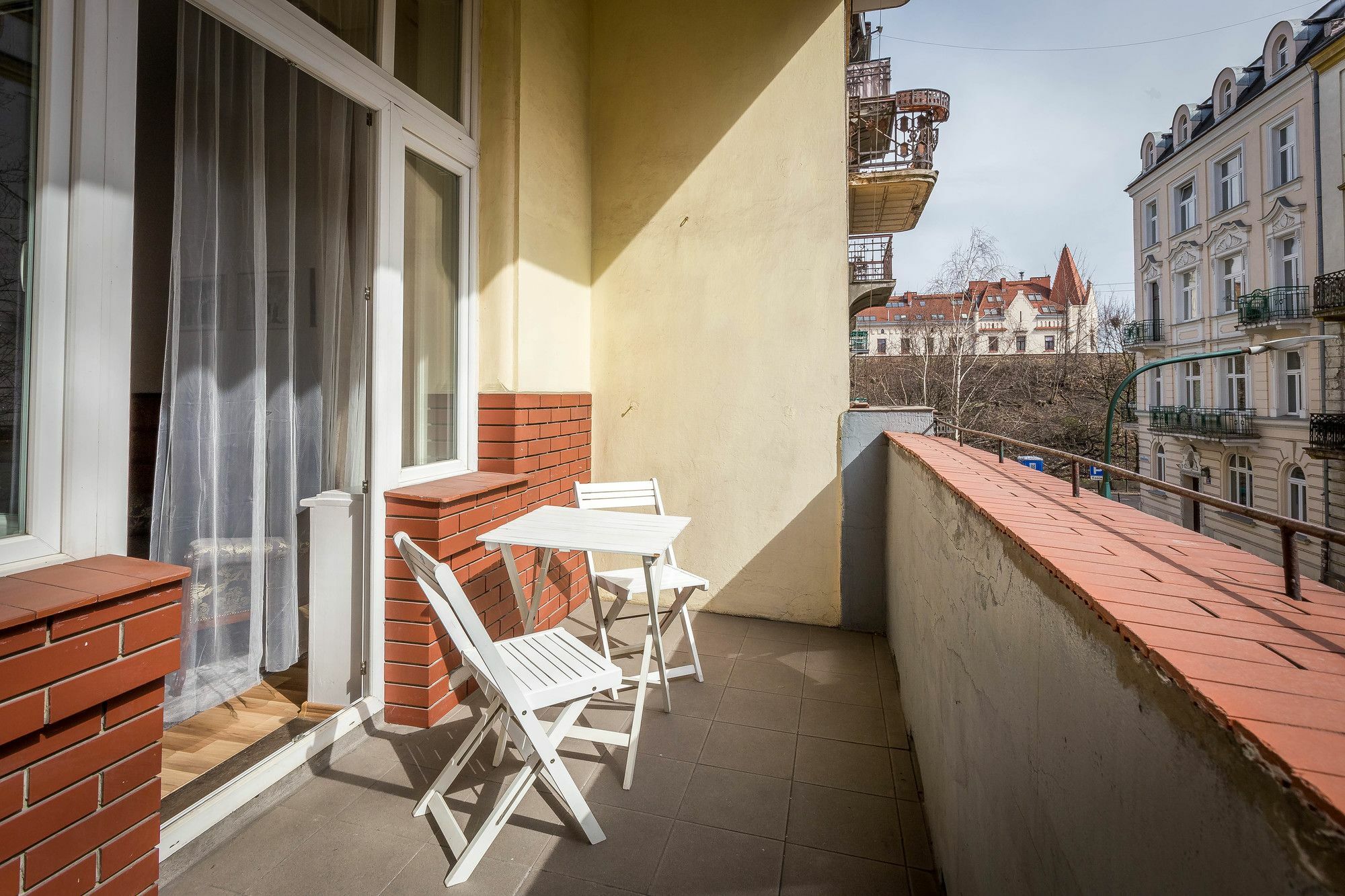 Fragola Budget Apartments & Rooms คราคูฟ ภายนอก รูปภาพ