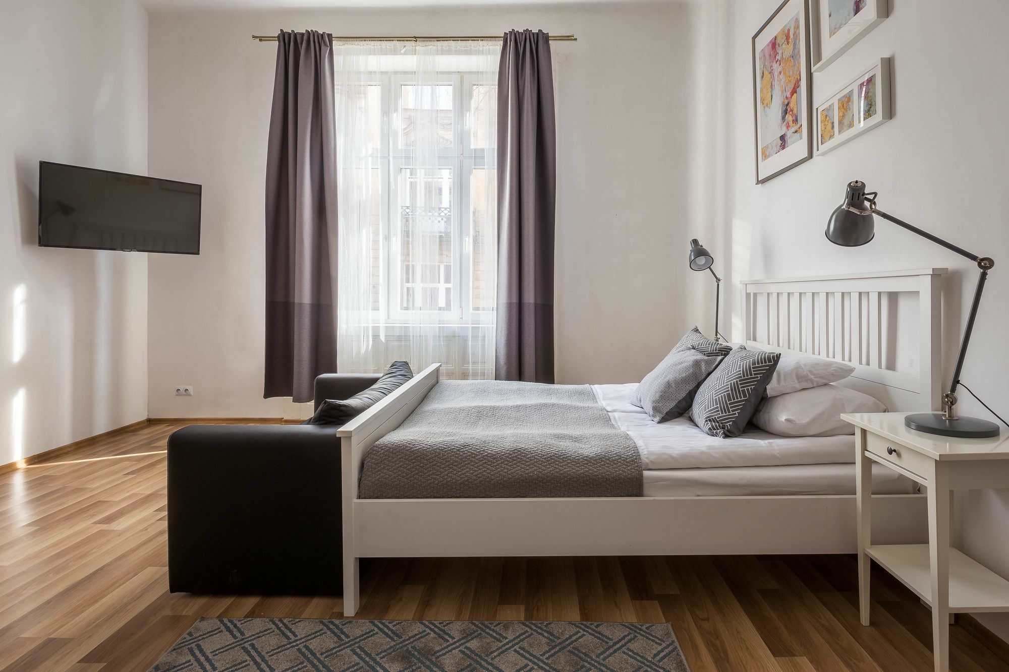 Fragola Budget Apartments & Rooms คราคูฟ ภายนอก รูปภาพ
